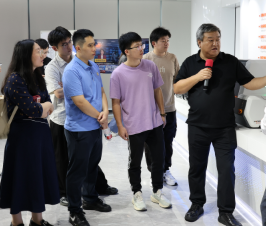 AG凯发K8国际30载 · 智慧同行｜龙岗区委党校研修班莅临AG凯发K8国际科技调研参访